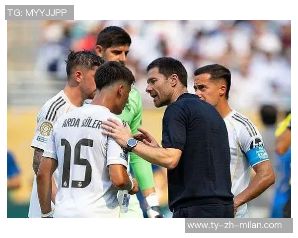 佩佩回忆穆帅执教皇马时期阿隆索积极交流战术见解 佩佩回忆穆帅执教皇马时期阿隆索积极交流战术见解