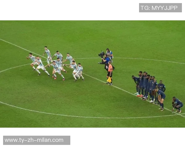 意天空预测罗马国米首发阵容迪巴拉与劳塔罗领衔对决 意天空预测罗马国米首发阵容迪巴拉与劳塔罗领衔对决