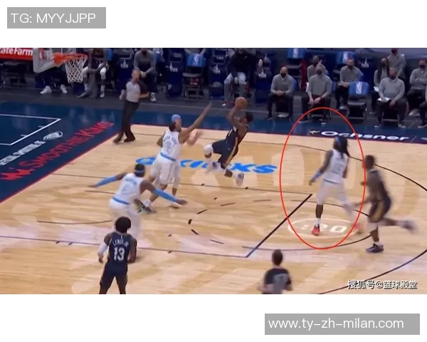 飞虎出击!锡安惊艳单臂补扣文班无奈成背景板未能起跳 飞虎出击!锡安惊艳单臂补扣文班无奈成背景板未能起跳