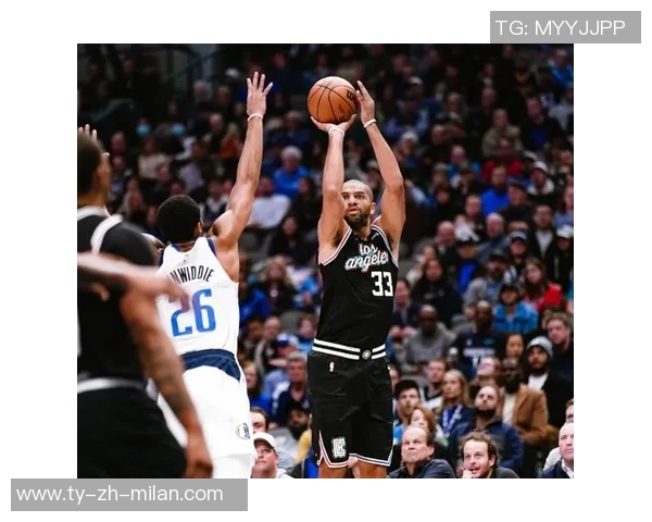 莱昂纳德重返赛场快船官方宣布他结束连续缺席的十场比赛 莱昂纳德重返赛场快船官方宣布他结束连续缺席的十场比赛