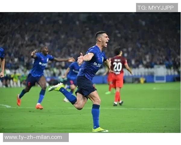 勒沃库森与马赛争夺里奥阿维前锋安德烈路易斯的转会机会